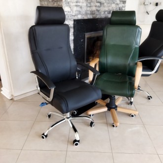 Шкіряне крісло для роботи в офісі.
Нове!
На замовлення зробимо в різних кольор. . фото 10
