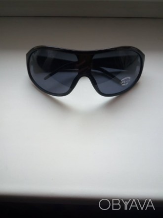 Продам очки солнцезащитные унисекс
Производство - Китай. . фото 1