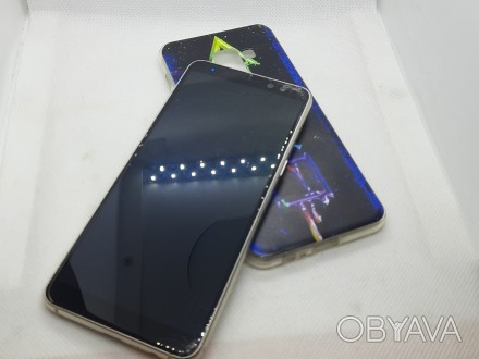 
Смартфон б/у Samsung Galaxy A8 2018 4/32GB Gold (SM-A530F) #8102 на запчасти
- . . фото 1