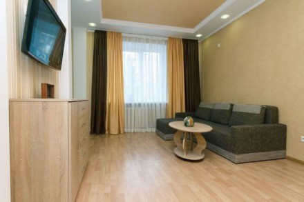 Сдам 2х комн.кв-ру в центре по ул. Украинская возле СБУ 3500 грн/мес. Кривой Рог. фото 1 Сдам 2х комн.кв-ру в центре по ул. Украинская возле СБУ 3500 грн/мес. Кривой Рог. фото 1