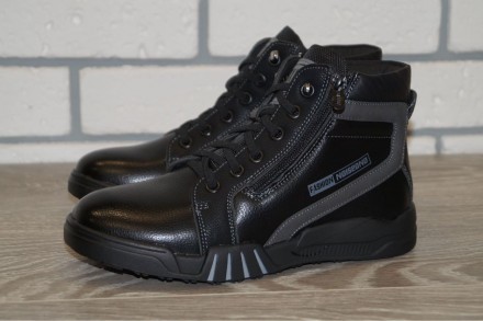 Стильные демисезонные ботинки чёрного цвета.

Ботинки пошиты из качественной и. . фото 4