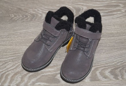 Нарядные зимние ботинки серого цвета. Прекрасно сочетаются с любой одеждой и акс. . фото 4