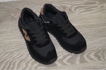 Стильные женские кроссовки чёрного цвета. Прекрасный вариант для носки в период . . фото 3