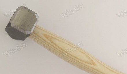 Молоток слесарный Gedore, 500 грамм
 
Кованый боек по DIN 1041
Рукоятка из яс. . фото 4