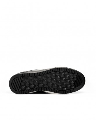 
Мужские кроссовки кожаные Марион (мод.144) черные
 
Данная модель сочетает в се. . фото 4