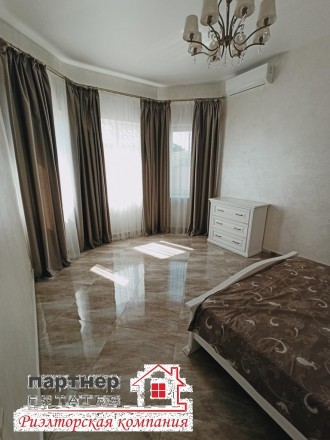 В продаже достойный дом, расположен в спальном районе Черноморки, на "Золот. Черноморка. фото 5