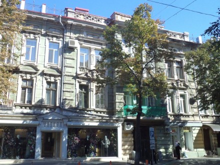 Садовая/Дворянская: продам перспективную квартиру в престижном центре!. Одесса. фото 1 Садовая/Дворянская: продам перспективную квартиру в престижном центре!. Одесса. фото 1