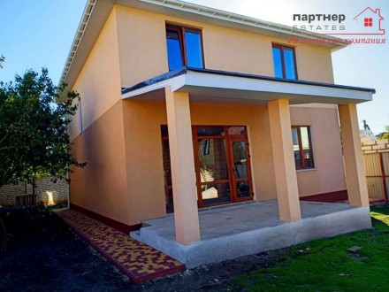Предлагается в продажу новый дом в Червоном Хуторе. Киевский. фото 4 Червоный хутор.
Прекрасное место для жизни и отдыха, практически в черте города. Киевский. фото 4