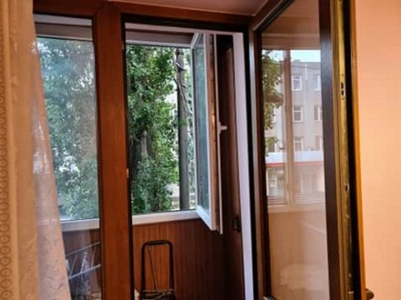 Сдам 1 комнату с балконом в 2-комн. квартире с хозяйкой (50 лет). Транспортная /. Приморский. фото 4