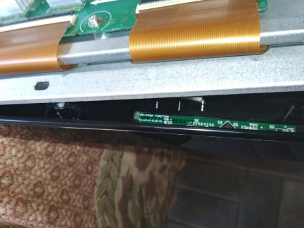 Samsung PS50A451P1 разборка  дефект панели вертикальные полосы
1.Майн  BN41-009. . фото 8