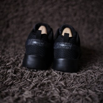 Кроссовки SKECHERS оригинал. . фото 4 Кроссовки SKECHERS. Оригинал из Италии.
Модель: Dynamight 2.0
Размер: 36 (с. . фото 4