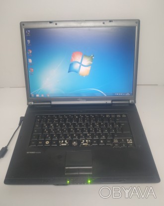 Мощный ноутбук Fujitsu-Siemens Esprimo V5535 потертости, нюансы