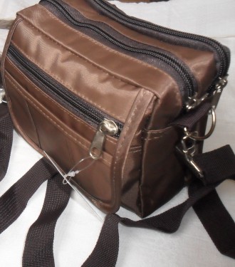 Очень удобная и стильная сумка через плечо или пояс (по необходимости есть крепл. . фото 5