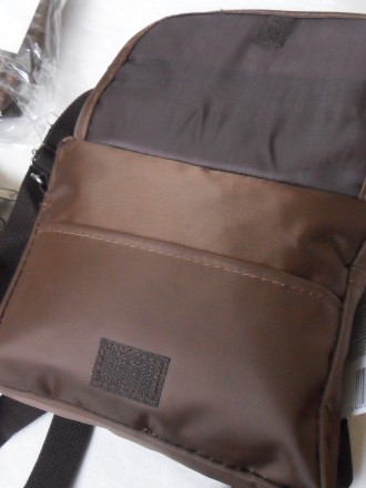Очень удобная и стильная сумка через плечо или пояс (по необходимости есть крепл. . фото 3
