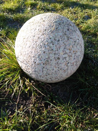 Шар декоративный Бетон+ крошка каменная. D=35, порядка 60 кг -1200 грн.
В техни. . фото 3