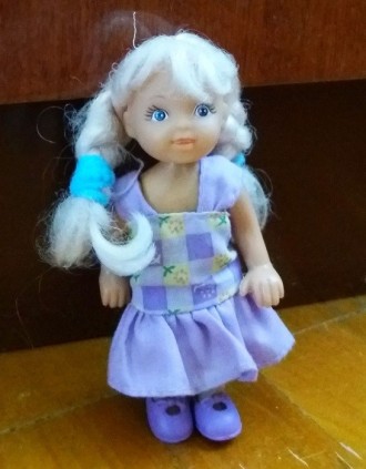 Кукла Барби (маленькая), в хорошем состоянии. Висота куклы - 11 см. . фото 3