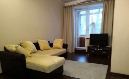 Сдаю 2х комн.кв-ру в центре по ул. Черновола, детская обл. больница 5500 грн/мес. Киев. фото 1 Сдаю 2х комн.кв-ру в центре по ул. Черновола, детская обл. больница 5500 грн/мес. Киев. фото 1