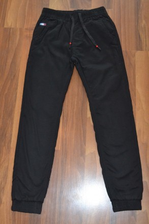 Черные котоновые школьные брюки для мальчика на флисе
Пояс на широкой мягкой рез. . фото 5