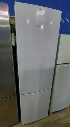 Основні характеристики

Тип холодильника Bosch

Двокамерний
Спосіб встановл. . фото 2