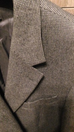 Продам мужской пиджак серого цвета в мелкую клеточку  на 50 р-р. 100%  Vergine w. . фото 4