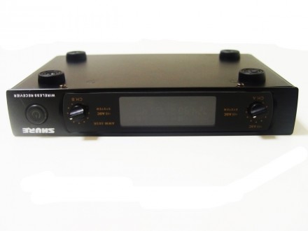 Радиосистема Shure AWM-505R, база, 2 микрофона
Радиосистема Shure AWM-505R подар. . фото 5