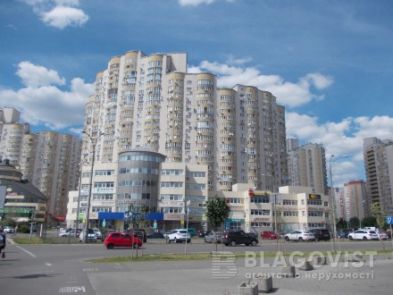 новострой с дизайнерским ремонтом. Осокорки. фото 2 Дніпровська наб., 25, ; Спецпроект 2006-2010 рр; ст.М"Осокорки"-12 хв. Осокорки. фото 2