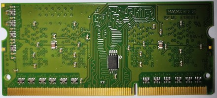Знята з робочого ноутбуку ASUS

ХАРАКТЕРИСТИКИ:
Тип пам'яті: DDR3
Об&#0. . фото 2