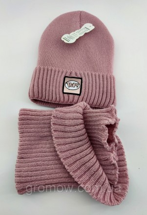
 
Тёплая детская шапка. Очень приятная, мягкая и тёплая ткань. Подходит на дете. . фото 4