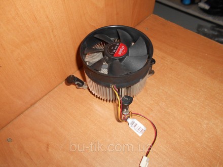 состояние бу
рабочий кулер охлаждения процессора Spire
сокет 1155 высокий радиат. . фото 2