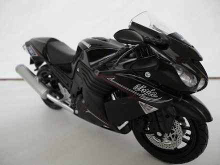 Продам хорошої якості моделі мотоциклів фірми виробник New Ray

1. 1:12 Kawasa. . фото 7