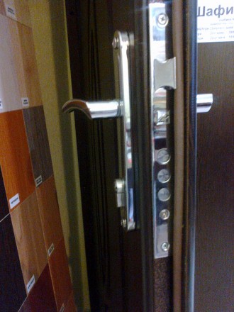 Двері в квартіру
Характеристика:
Рама проф.труба 60х40
Створка труба 30х20 Ли. . фото 7
