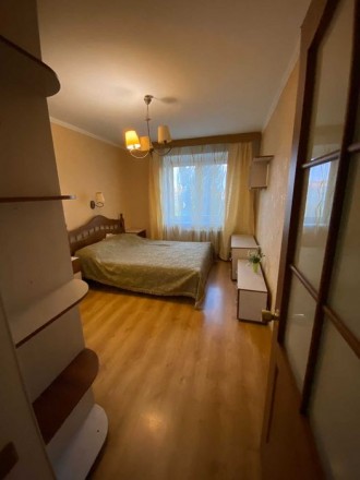 Внимание! Ликвидный вариант! Продам 3-комн. кв-ру в самом ЦЕНТРЕ ул. Коцюбинског. Луганск. фото 1 Внимание! Ликвидный вариант! Продам 3-комн. кв-ру в самом ЦЕНТРЕ ул. Коцюбинског. Луганск. фото 1