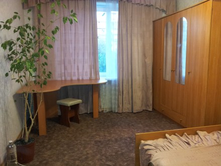 Отдельная комната для девушки в 3-х комнатной квартире без хозяев.
Ул. Чернобыл. Академгородок. фото 2