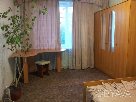 Отдельная комната для девушки в 3-х комнатной квартире без хозяев.
Ул. Чернобыл. Академгородок. фото 1