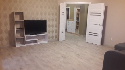 Сдам 2х комнатную квартиру ЖК Вернисаж. Костанди.. Одесса. фото 1 Сдам 2х комнатную квартиру ЖК Вернисаж. Костанди.. Одесса. фото 1