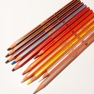 Стан: Б/В Гарний
Тип: Кольорові олівці
Бренд: Tropicolors 2
Виробник: BIC
Кр. . фото 3