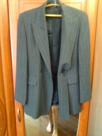 Продам фирменный пиджак для женщин Yumi_Mazao Paris 46 р.( на бирке 40 европ. ра. . фото 5