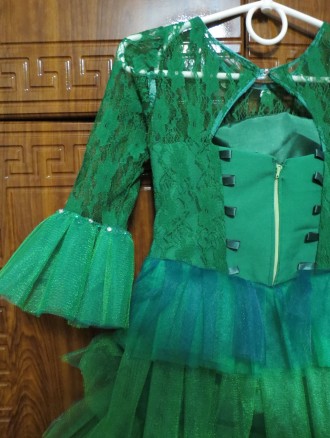 Зеленое детское пышное платье "Ёлочка"  - детское нарядное платье на у. . фото 9