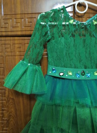 Зеленое детское пышное платье "Ёлочка"  - детское нарядное платье на у. . фото 4