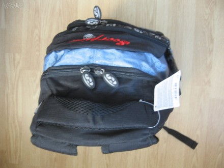 Рюкзак для подростков Olli J-SET (скорпион)

Материал нейлон + полиэстер 
Отл. . фото 4