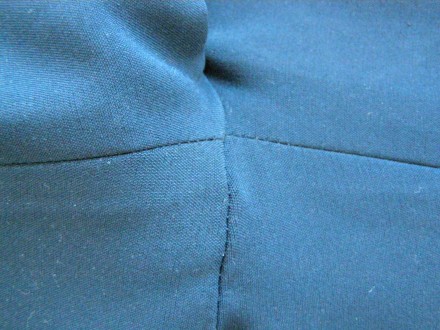 Темно-синего цвета в отличном состоянии : пиджак 134/72, жилет и брюки. Длина бр. . фото 9