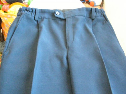 Темно-синего цвета в отличном состоянии : пиджак 134/72, жилет и брюки. Длина бр. . фото 10