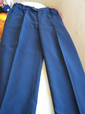 Темно-синего цвета в отличном состоянии : пиджак 134/72, жилет и брюки. Длина бр. . фото 7