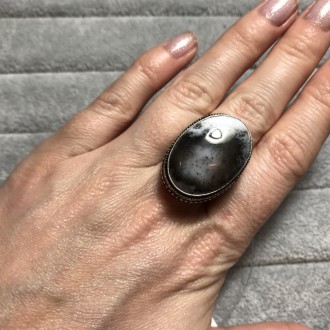 Очень красивое кольцо с натуральным дендритовым опалом в серебре.
Размер 19,3.
А. . фото 4
