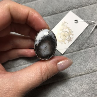 Очень красивое кольцо с натуральным дендритовым опалом в серебре.
Размер 19,3.
А. . фото 5