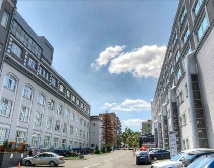 Офисы, 300 м.кв.. Центр. фото 10 Аренда просторного офиса в центре Киева в Бизнес центре класса " В + " по адресу. Центр. фото 10