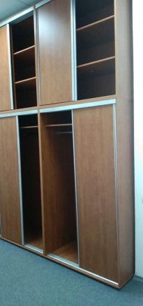 Офисы, 300 м.кв.. Центр. фото 5 Аренда просторного офиса в центре Киева в Бизнес центре класса " В + " по адресу. Центр. фото 5