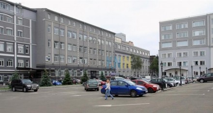 Офисы, 300 м.кв.. Центр. фото 9 Аренда просторного офиса в центре Киева в Бизнес центре класса " В + " по адресу. Центр. фото 9