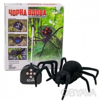 Большой и реалистичный паук Чёрная вдова на радиоуправлении. В наборе есть пульт. . фото 1