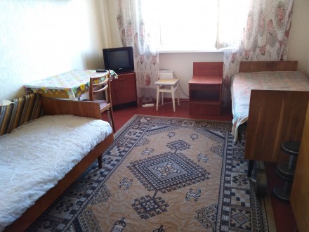 ТРОЕЩИНА комната для 2 дев/жен по 1500гр(с комунал)Бальзака. Київ. фото 1 ТРОЕЩИНА комната для 2 дев/жен по 1500гр(с комунал)Бальзака. Київ. фото 1